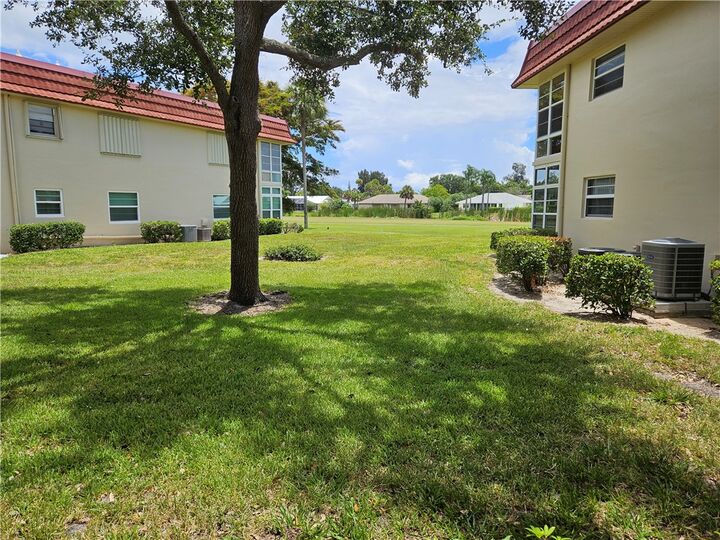 Property Photo: 31 Pine Arbor Lane 102 FL 32962