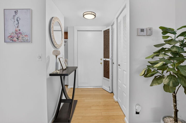 Property Photo:  11 Willowbrook Lane 204  FL 33446 