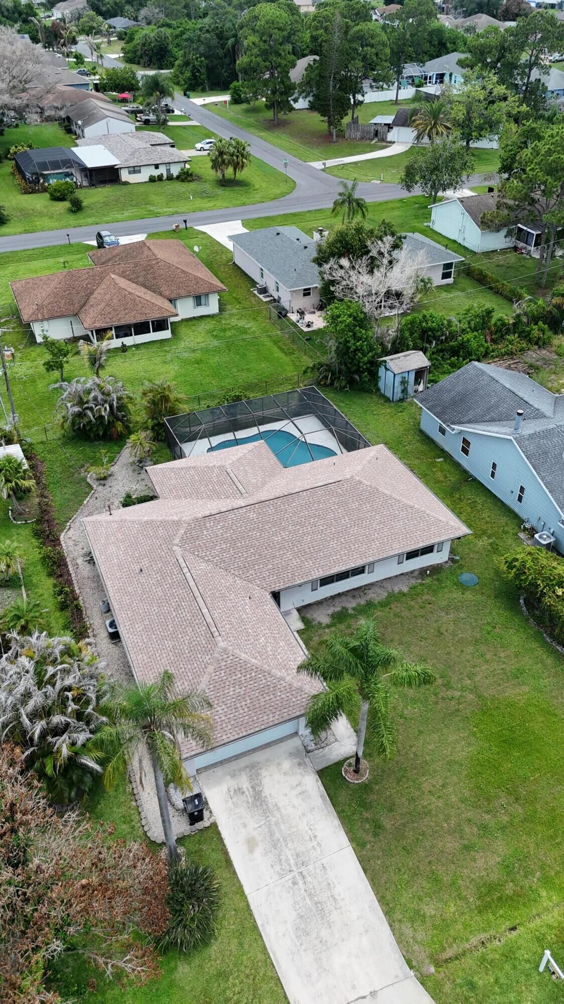 Property Photo: 1217 SE Nancy Lane FL 34983