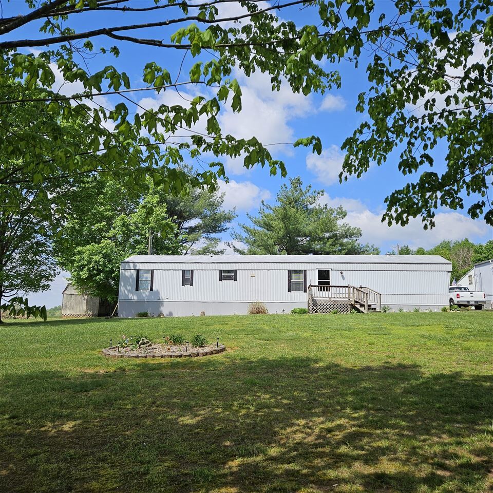 Property Photo:  5595 Lecta Kino Road  KY 42141 