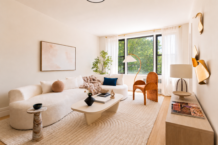 Property Photo:  415 Beverley Road 3C  NY 11218 