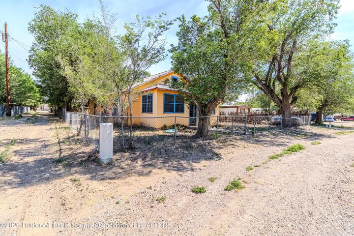 Property Photo:  103 E 2nd Street  NM 88316 