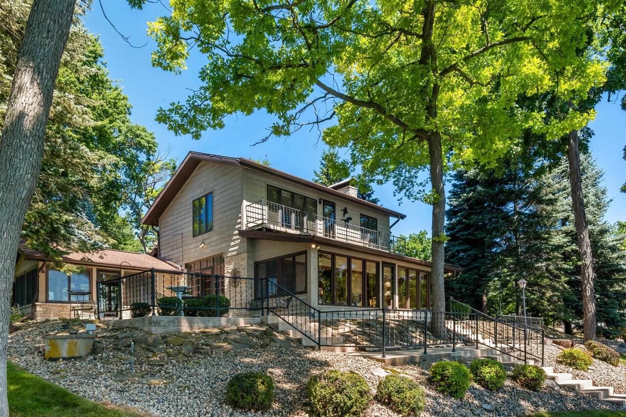 Property Photo: 352 Forest Avenue WI 54941