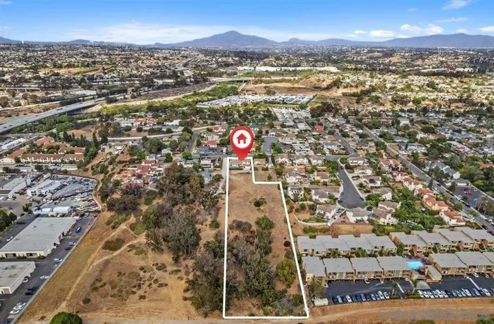 Property Photo: 160 N Del Mar CA 91910