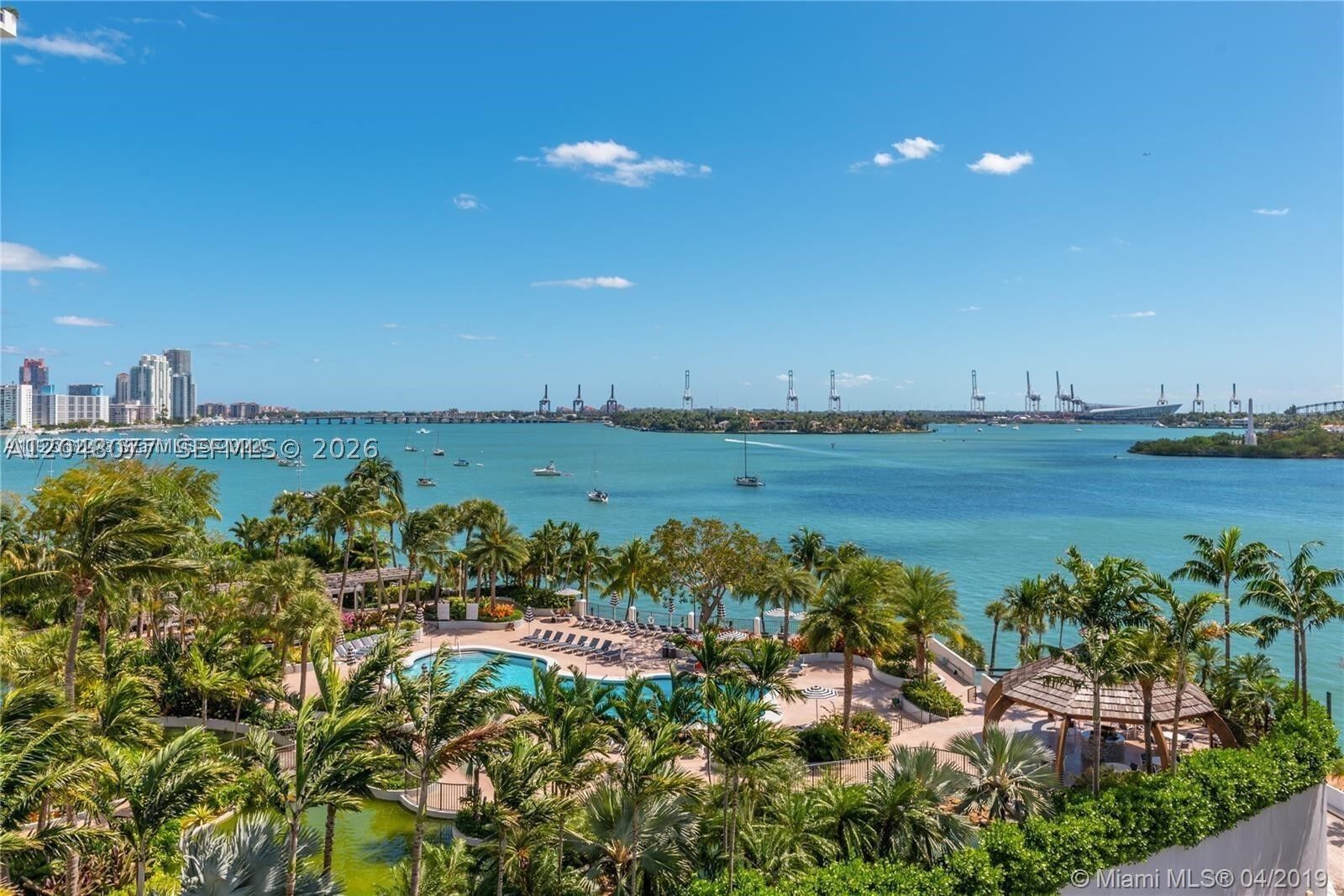 Property Photo: 5 Island Ave 8H FL 33139