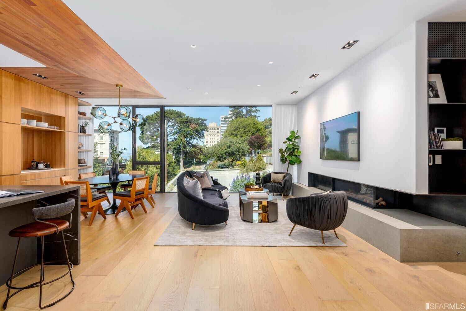 Property Photo:  1281 Greenwich Street  CA 94109 