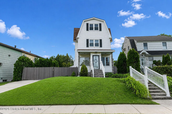 Property Photo: 112 Bay Terrace NY 10306