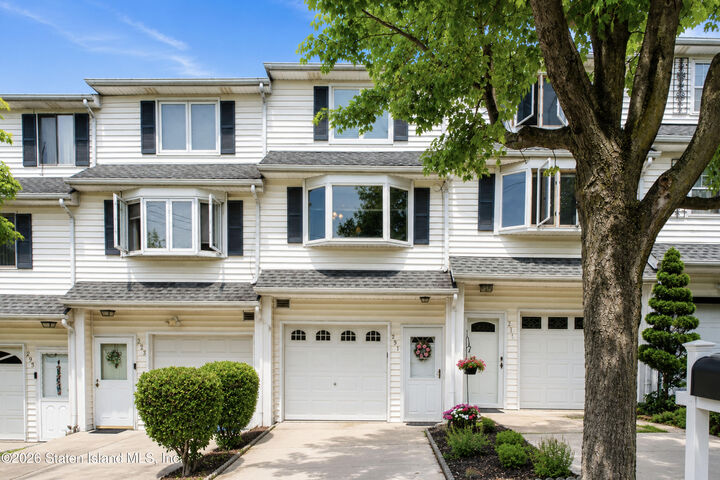 Property Photo: 291 Bartlett Avenue NY 10312