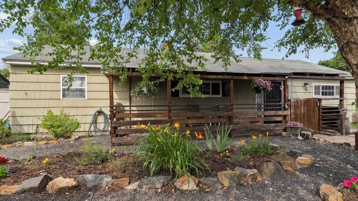 Property Photo:  4608 N Windsor Dr  WA 99205 