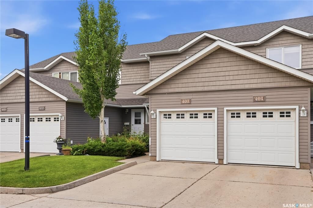 Property Photo: 715 Hart Road 403 SK S7M 3Y7