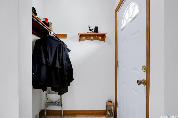 Property Photo:  421 P Avenue N  SK S7L 2V8 