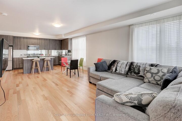 Property Photo:  1180 Cawthra Road 106  ON L5G 4K7 