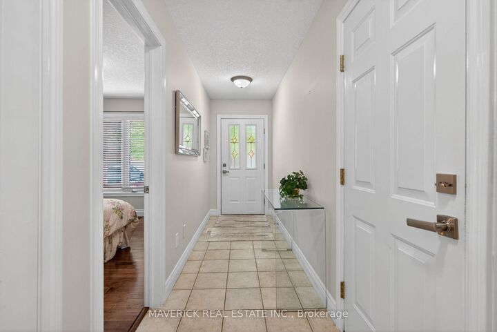Property Photo: 43 Capulet Walk 46 ON N6H 5V5