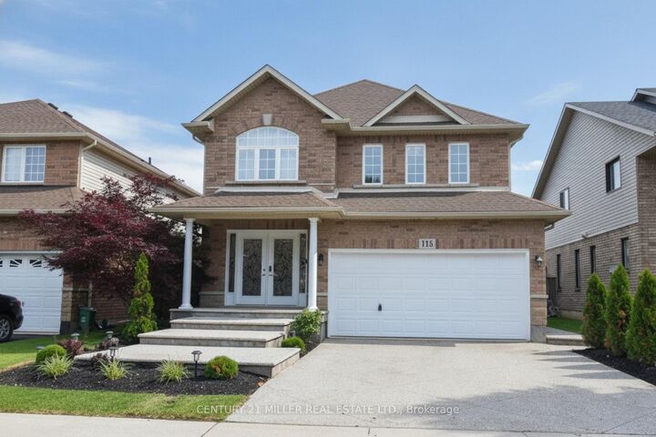 115 Bocelli Crescent — photo 1