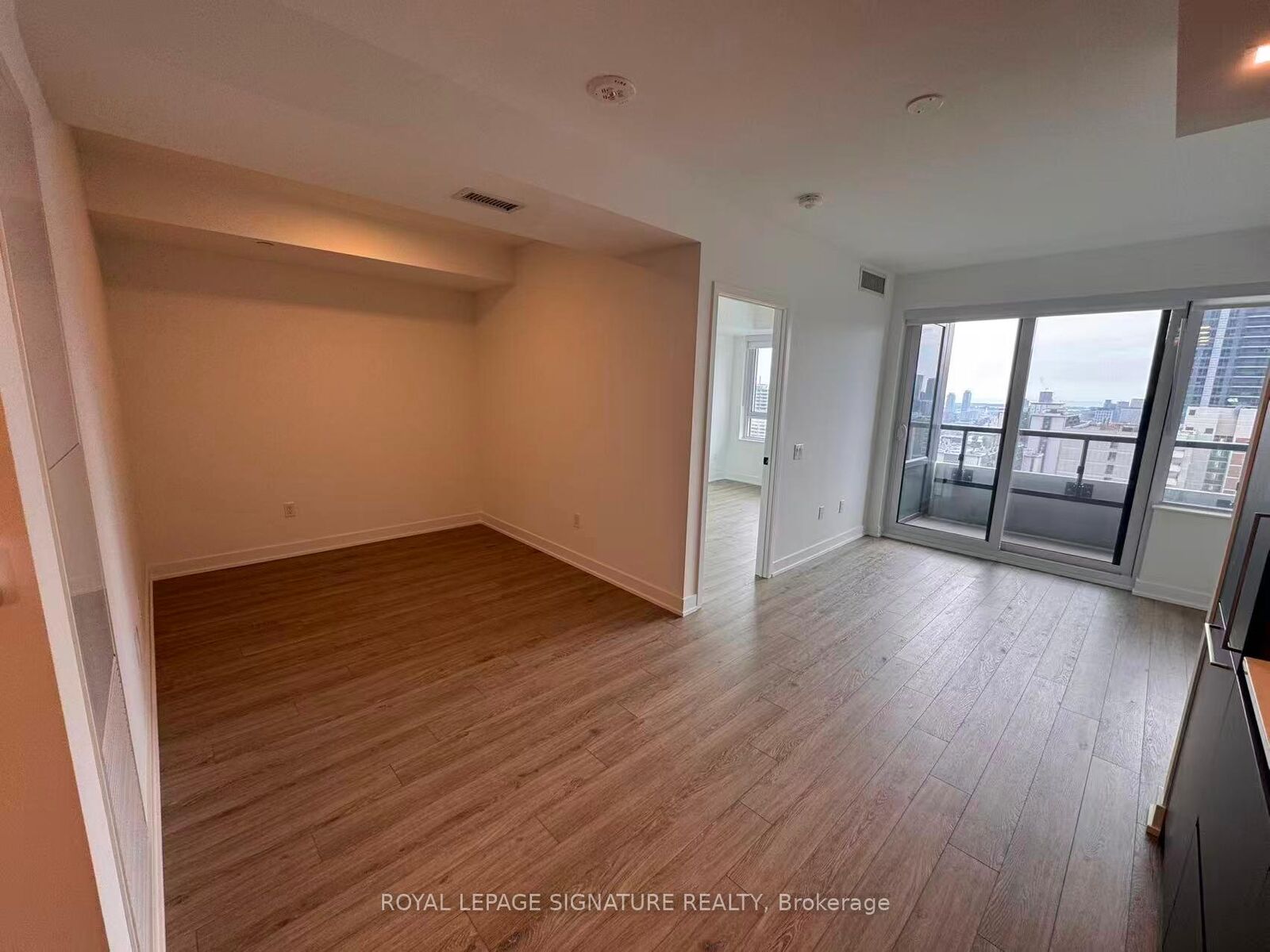 Property Photo: 609 Sherbourne Street 3001 ON M4X 1K7