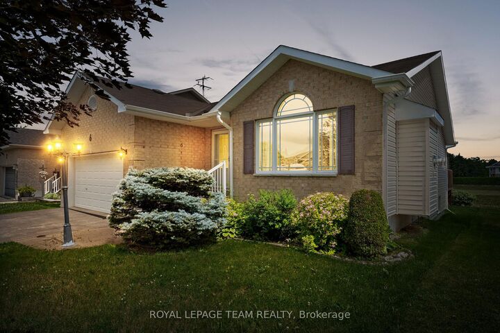 6 Stonehaven Way — photo 1