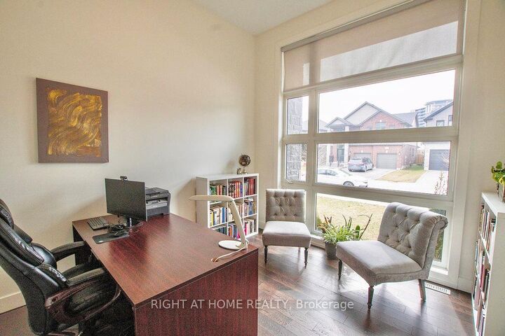 Property Photo: 1345 Dyer Crescent ON N6G 0S7