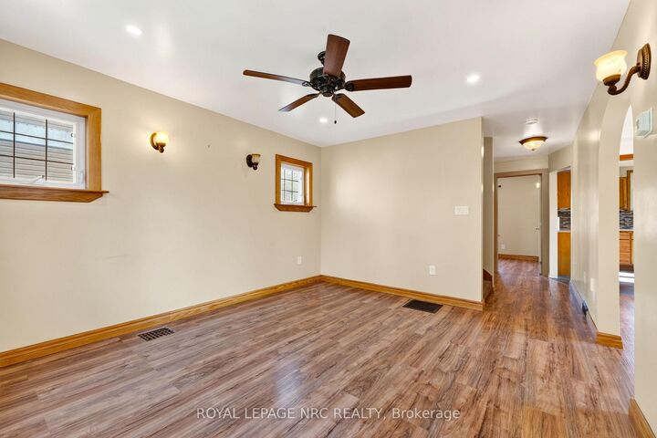 Property Photo: 239 Phipps Street ON L2A 2V4