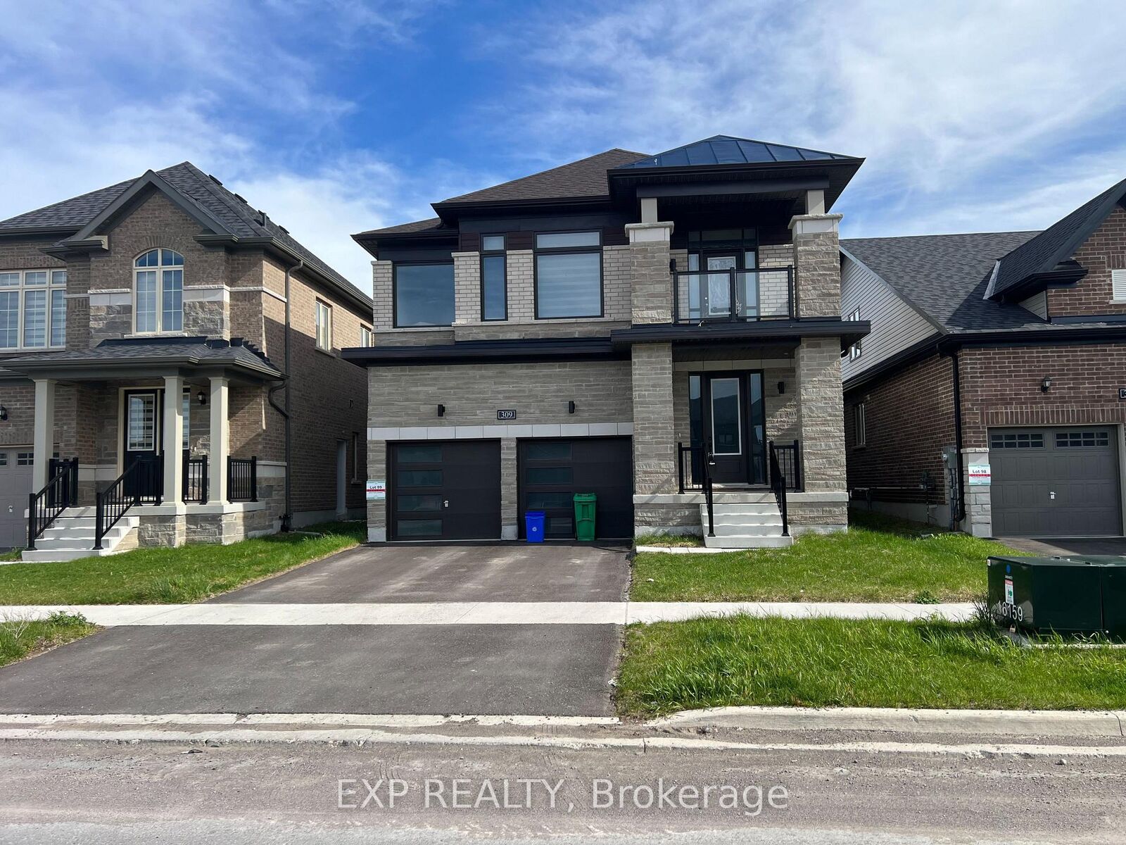 Property Photo:  309 O'Toole Crescent  ON K9K 0J4 
