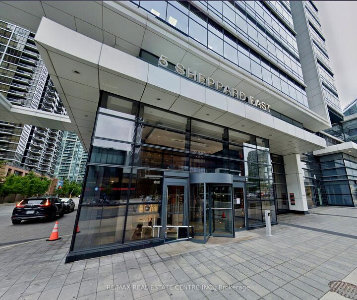 Property Photo:  5 Sheppard Avenue E  ON M2N 0G4 