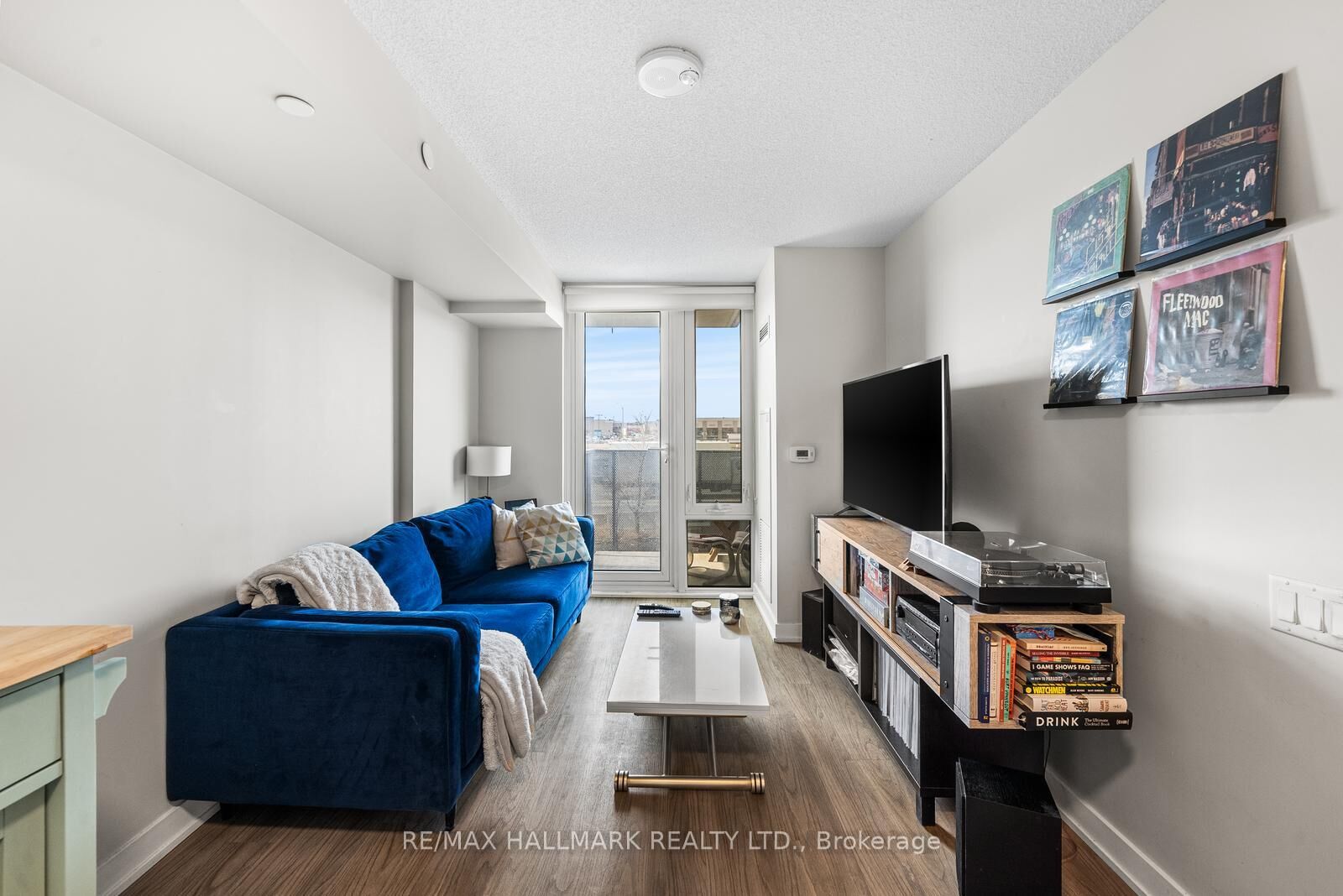 Property Photo:  38 Monte Kwinter Court 315  ON M3H 0E2 
