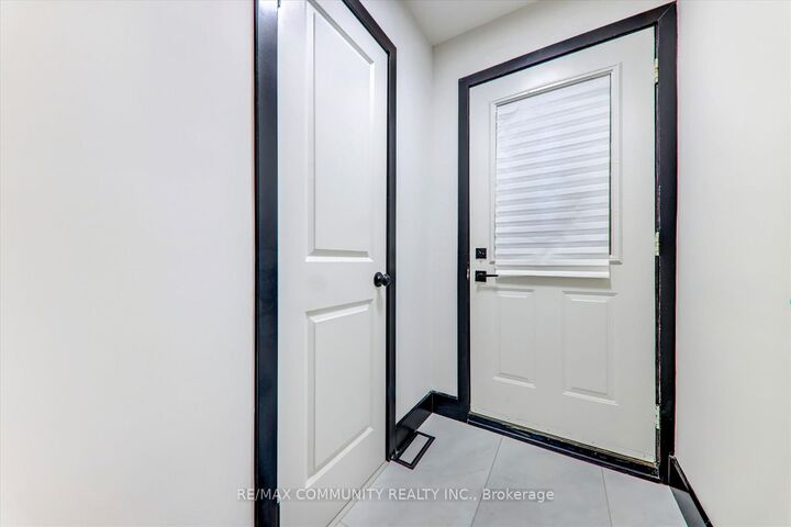 Property Photo: 25 George Street ON L9R 1M7