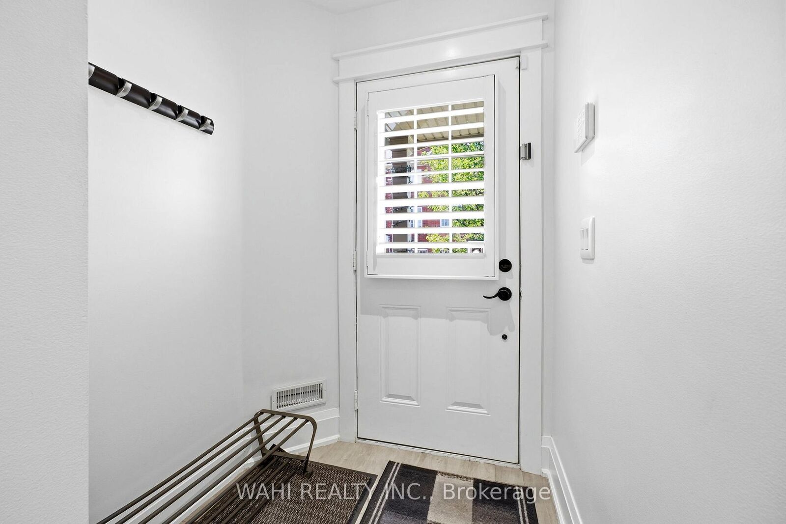 Property Photo: 13 Rock Haven Lane ON L6X 0H2