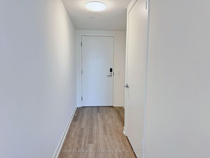 Property Photo: 15 David Salomon Drive 611 ON M3C 1E7