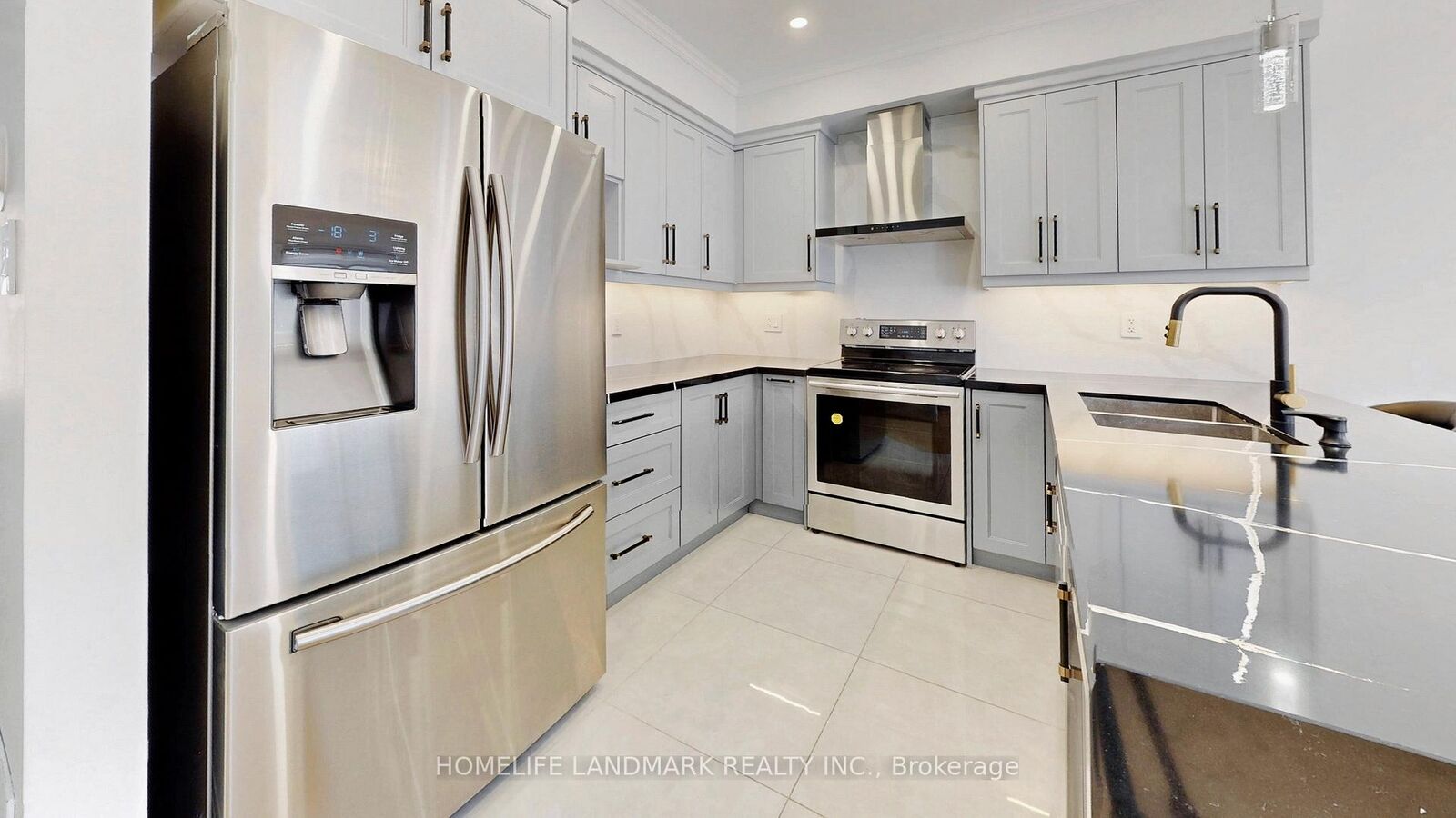 Property Photo: 32 Arco Circle ON L6A 3Z7