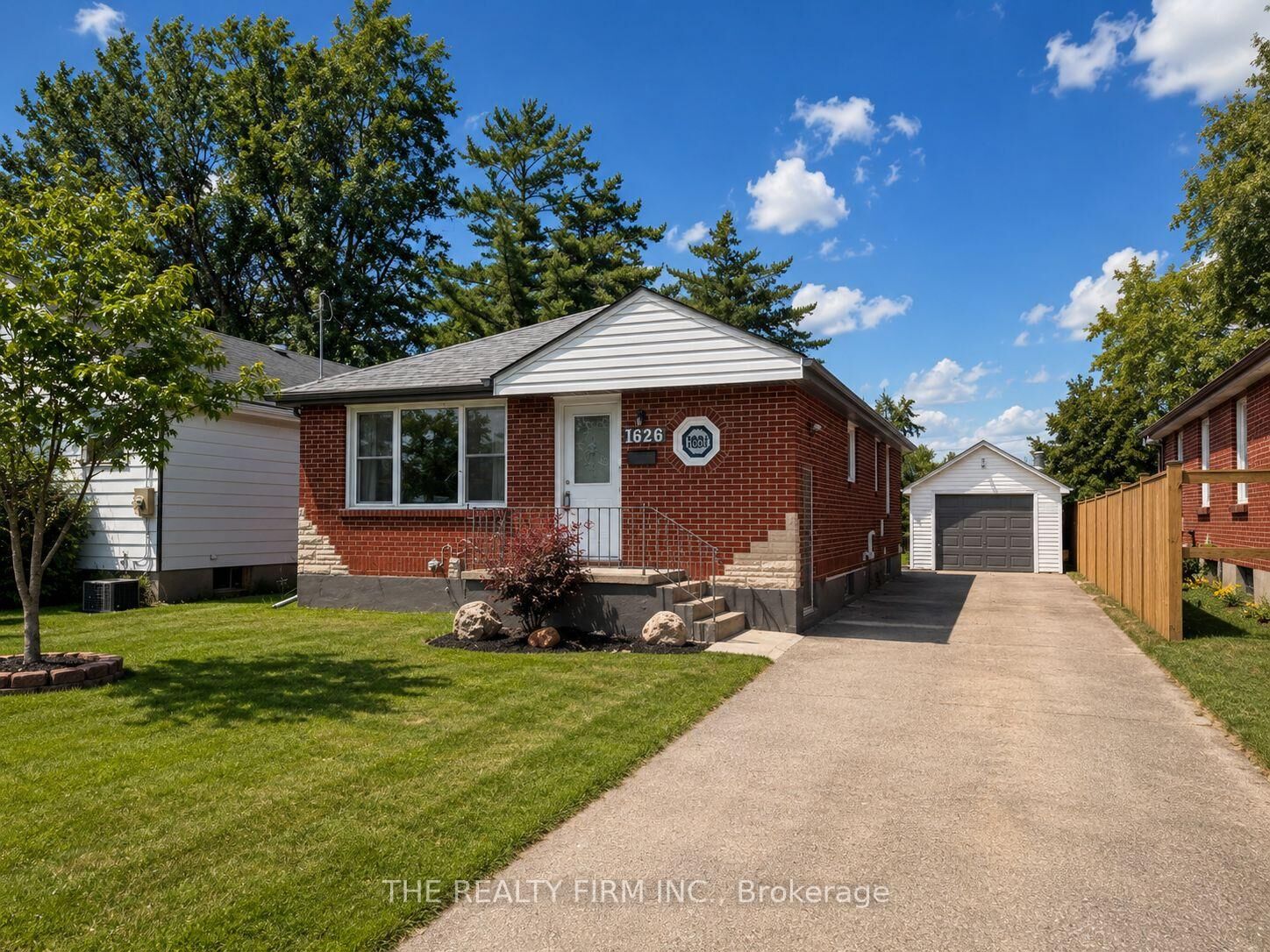 Property Photo:  1626 Leonard Street  ON N5W 3G6 
