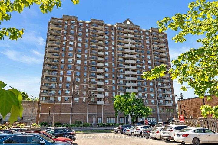 Property Photo: 200 Lafontaine Avenue 1003 ON K1L 8K8