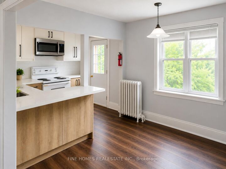 Property Photo: 44 Hillside Avenue ON M8V 1S6