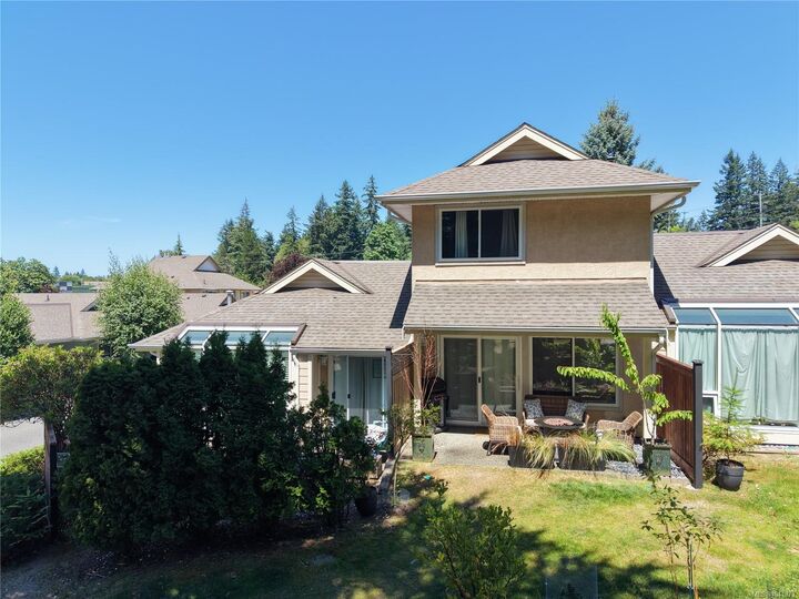 Property Photo: 6066 Lionel Cres BC V9T 6E7