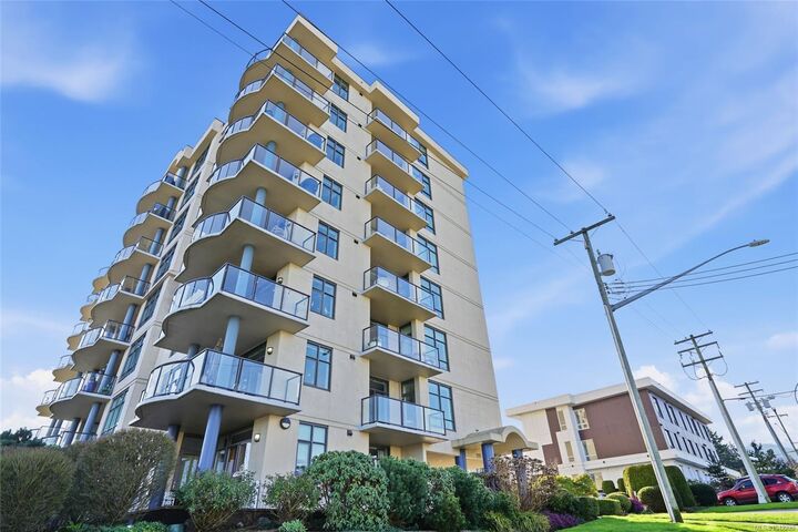 Property Photo: 225 Rosehill St #201 BC V9S 1E1