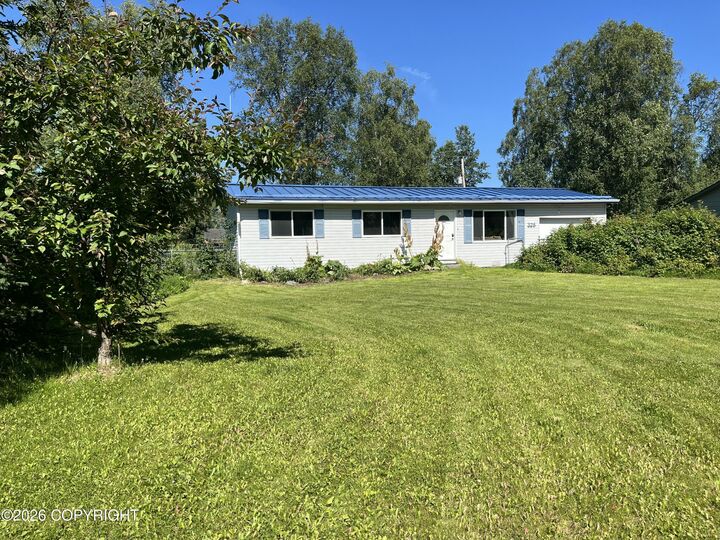 Property Photo:  328 W Riverview Avenue  AK 99669 