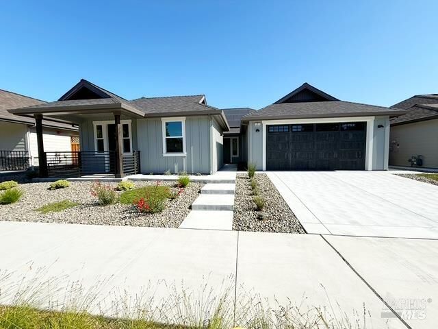 Property Photo:  125 Maywood Lane  CA 95492 