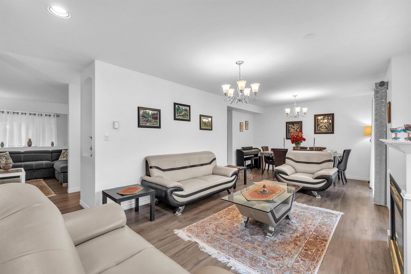 Property Photo: 2382 Parkway Boulevard 5 BC V3E 3M4
