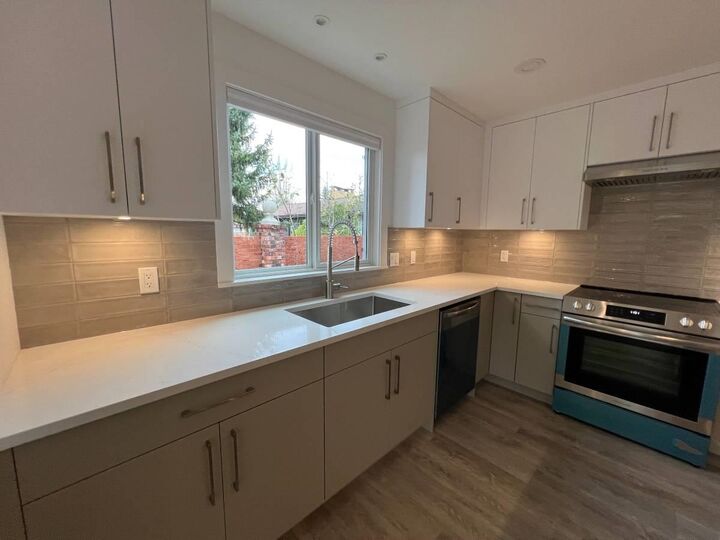 Property Photo:  12096 Irving St Suite  BC V2X 9S5 