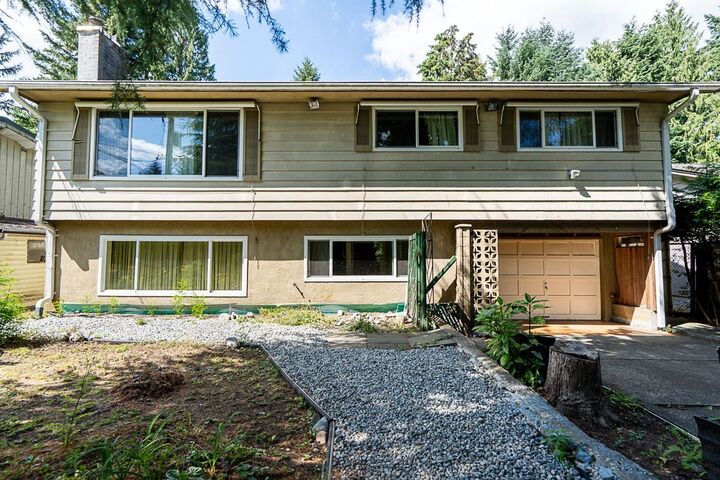 Property Photo: 1671 Robertson Avenue BC V3B 1C9