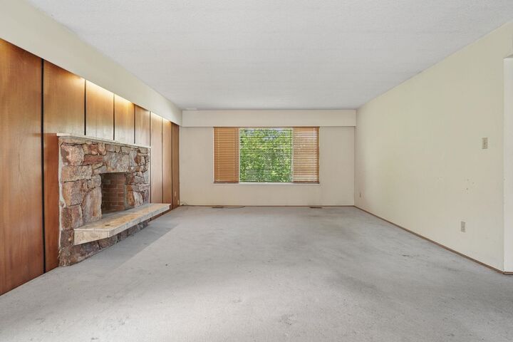 Property Photo: 1469 E 17th Avenue BC V5N 2G8