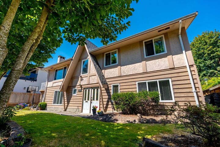 Property Photo: 10867 64A Avenue BC V4E 1E2