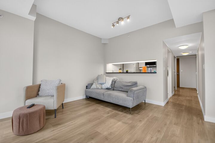 Property Photo: 1200 Alberni Street 2205 BC V6E 1A6