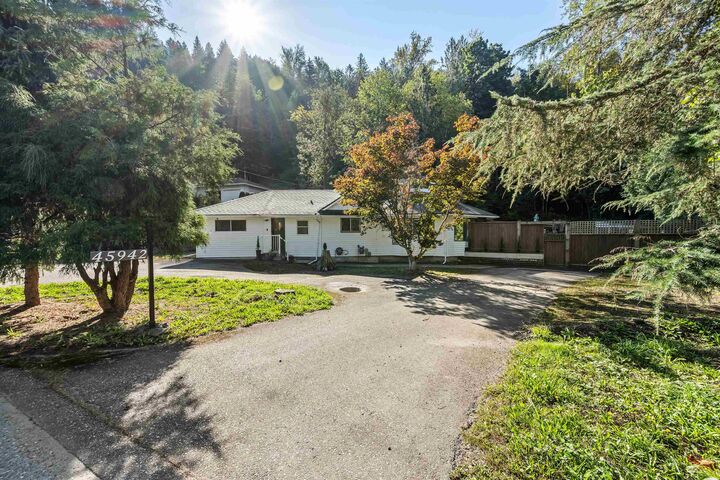 Property Photo: 45942 Sleepy Hollow Road BC V2R 5A8