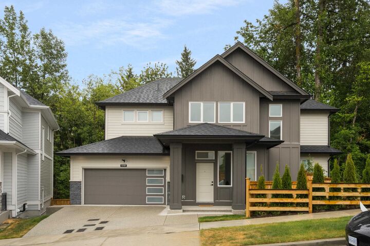 10108 Elderberry Crescent — photo 1