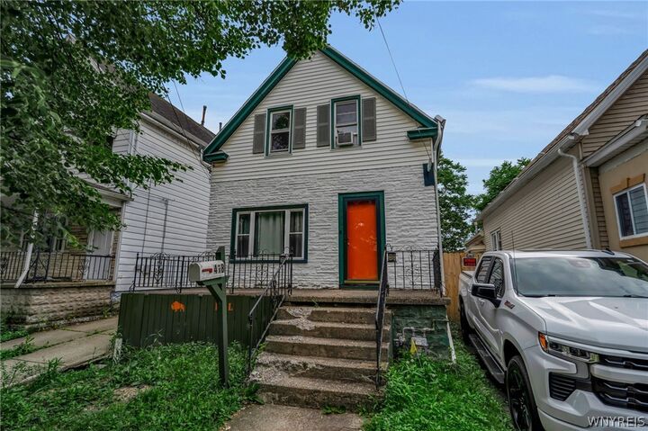 Property Photo:  418 Ideal Street  NY 14206 