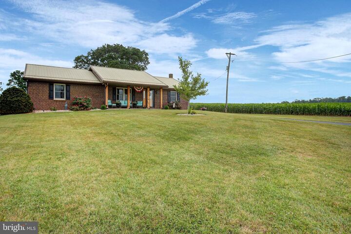 Property Photo: 1461 Roxbury Road PA 17257