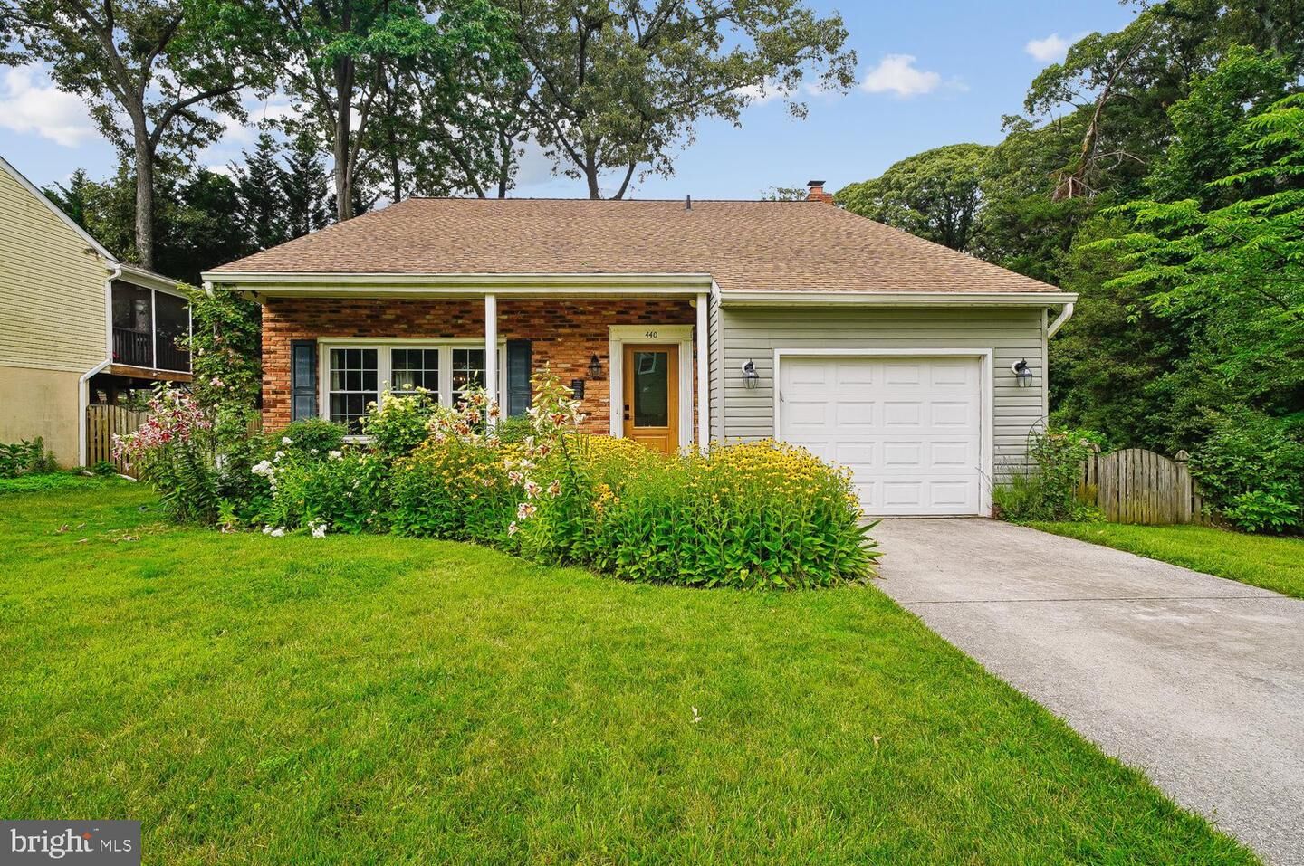 Property Photo:  440 Retford Drive  MD 21146 