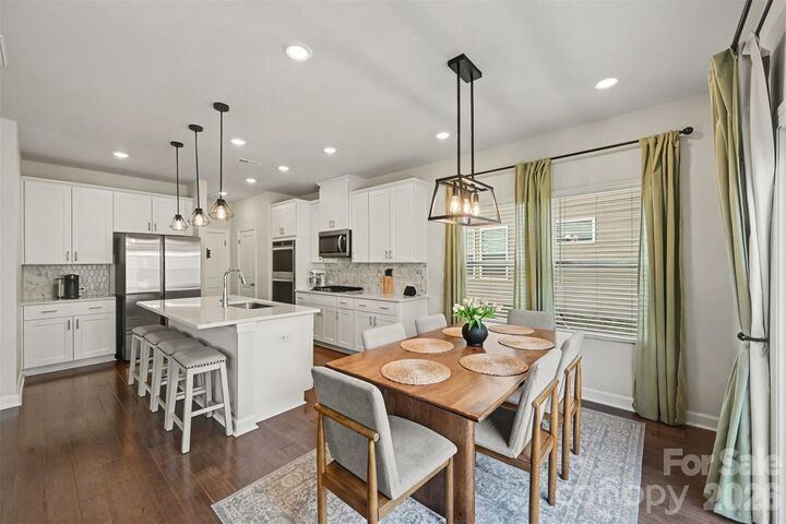 Property Photo: 374 Hyssop Court SC 29715