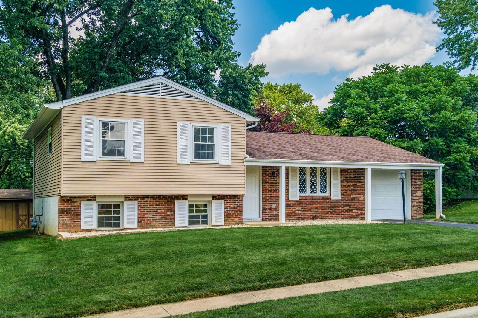 Property Photo: 3464 Brazzaville Road OH 43081