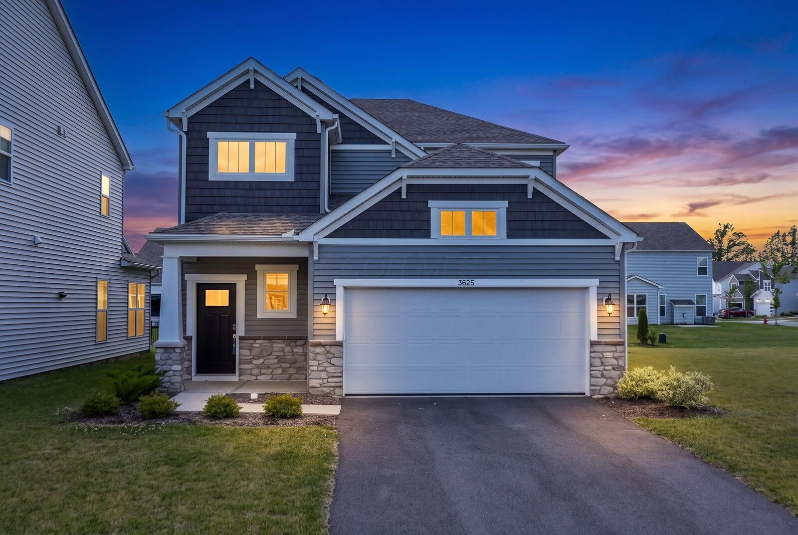 Property Photo:  3625 Shoal Way  OH 43065 